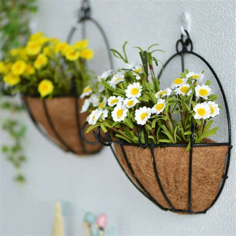 Round Metal Plant Hanger 